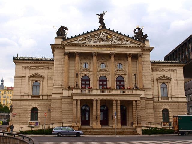 Felújítják a prágai Cseh Állami Operaházat