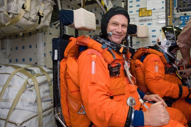 Meghalt az egykori amerikai űrhajós