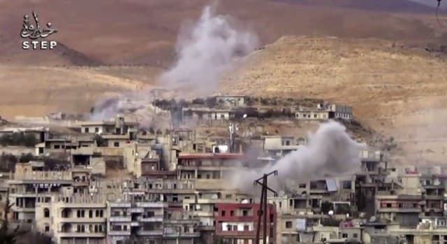 A szíriai hadsereg tűzszünetet jelentett be Damaszkusztól keletre