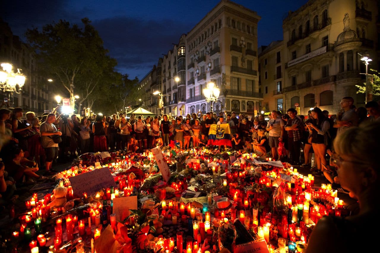 TERROR: Közölték a katalánokkal, hogy az Iszlám Állam támadni fog a Ramblán, ők meg nem hitték el