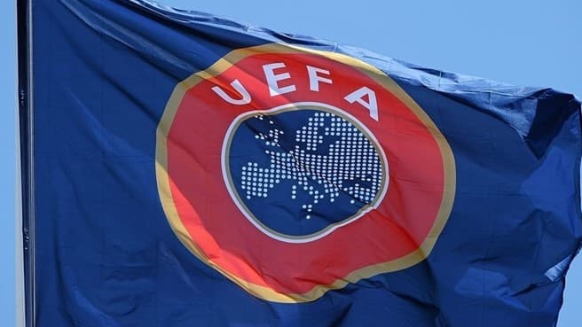 UEFA - Pénzbüntetést kapott a Dinamo Kijev és a Besiktas