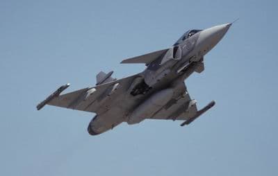 Egy orosz vadászgép hat méterre közelített meg egy amerikai gépet