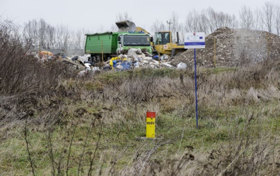 A környezetvédelmi minisztérium szerződéskiegészítést írt alá a vereknyei hulladéklerakat felszámolása kapcsán