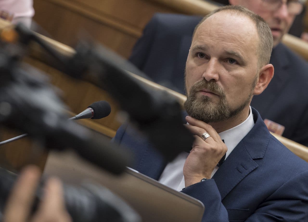 Viskupič, Jurinová és Droba is lemond parlamenti képviselői mandátumáról
