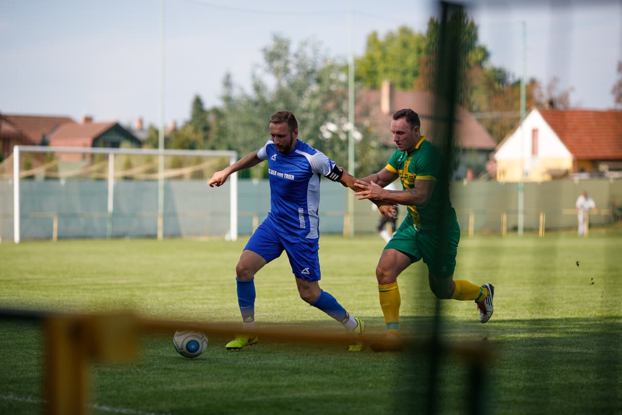 NYUGAT-SZLOVÁKIAI VI. HUMMEL LIGA, DÉLI CSOPORT: Nyárasd ismét igazolta, miért a legesélyesebb a bajnoki címre