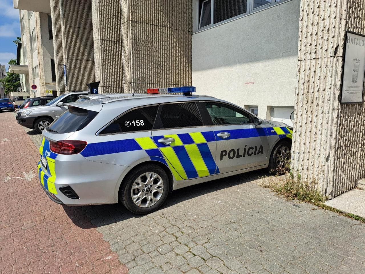Mit tudnak az új rendőrségi fenevadak, amelyekkel már a Dunaszerdahelyi járásban is vadásznak a szabályszegőkre? (FOTÓK)