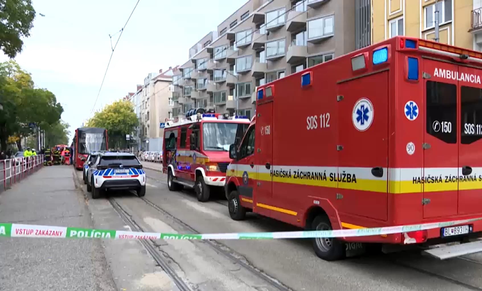 TRAGÉDIA: Villamos gázolt halálra egy kamaszt Pozsonyban!