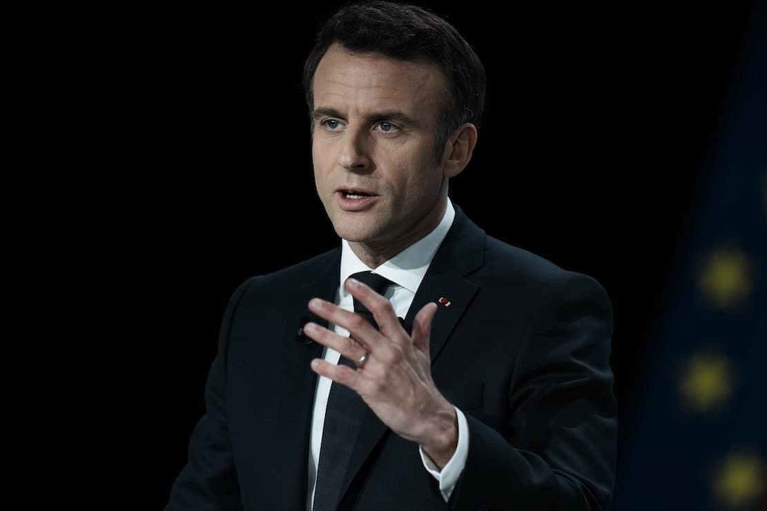 Macron megint fölöslegesen akarta Putyint rábeszélni a tűzszünetre – süket fülekre talált, mint eddig