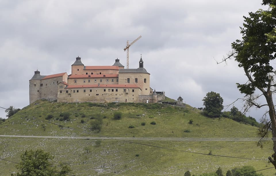 Erősen kezdődött a hét, káosz a krasznahorkai várban és brutális gyilkosság Dunaszerdahely mellett