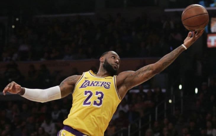 NBA - Lakers-győzelem az újrakezdés nyitányán