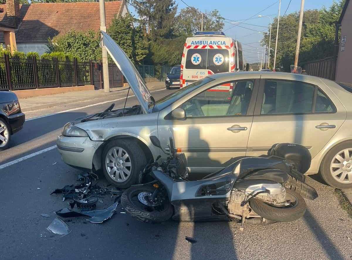 SÚLYOS BALESET: Motorosok karamboloztak autóval, mentőhelikopter repült Nagymegyerre