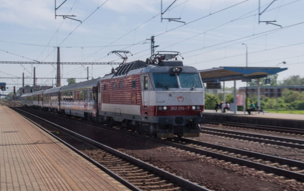 Egy török kamionsofőr okozta a szombat reggeli vonatbalesetet