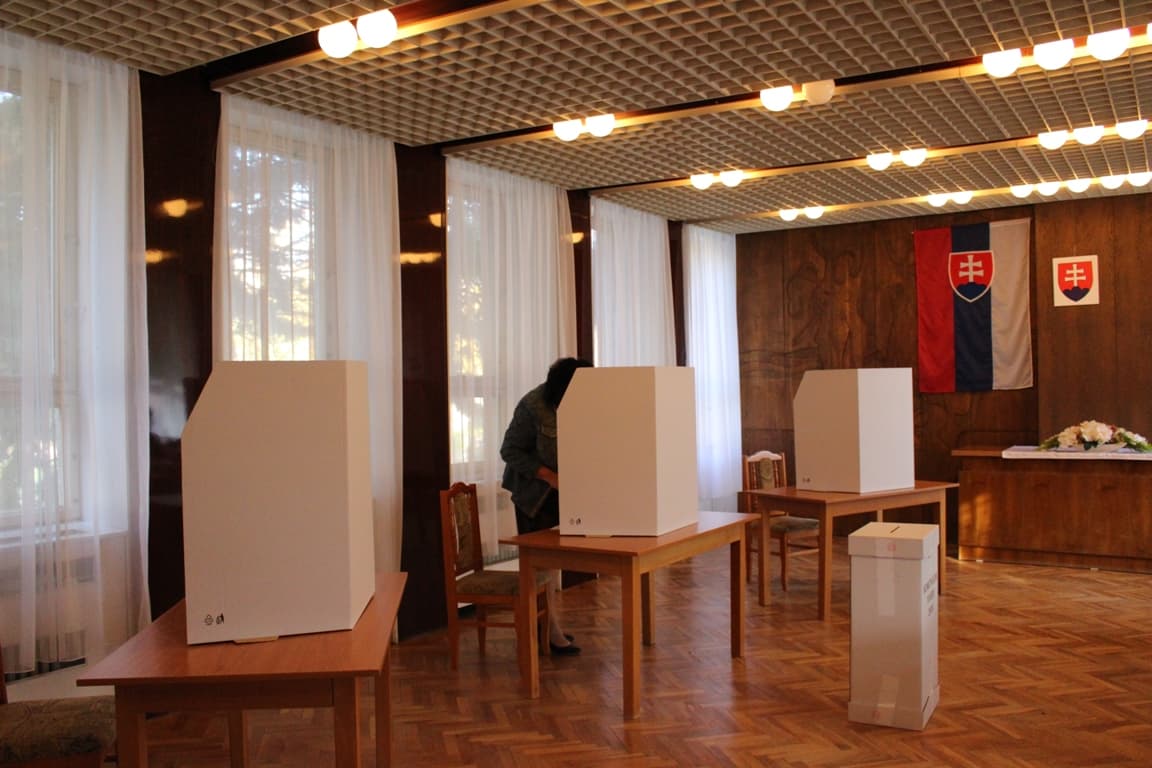 Ha nem lesz Szlovákiában a választások napján, mégis szavazna, már csak pár órája maradt, hogy regisztráljon
