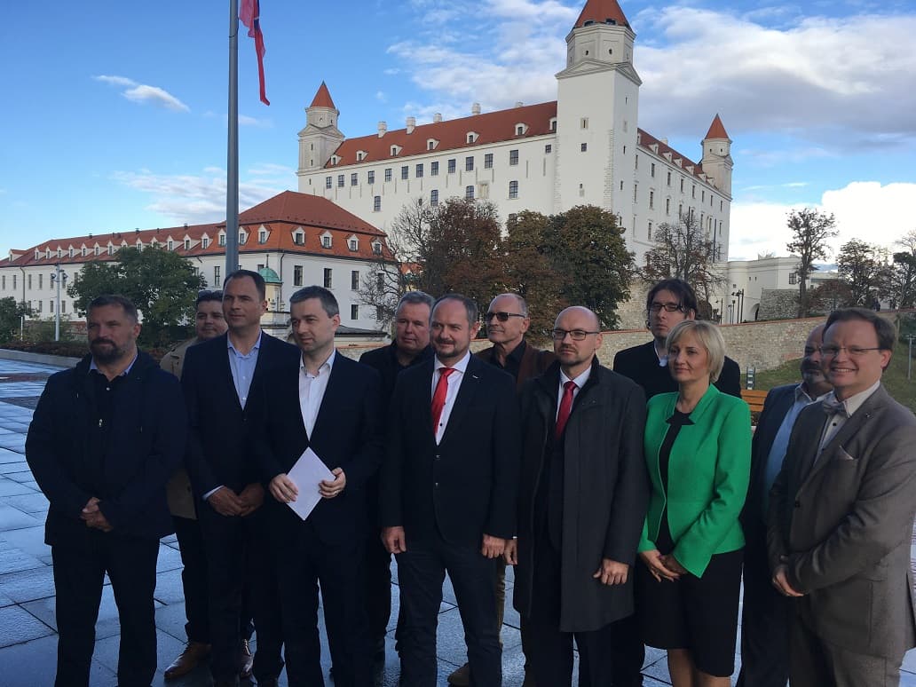 Most az MKP-n a sor, hogy eldöntse, a Híddal megy-e tovább vagy az új kispártokkal (VIDEÓ)