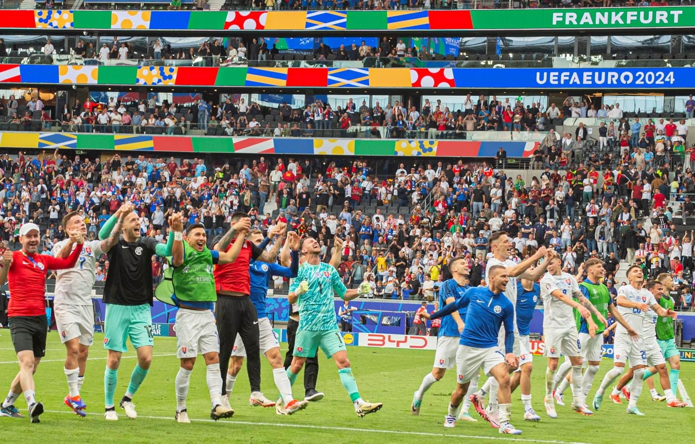 EURO-2024: A magyarok továbbjutása a szlovákoknak is besegítene – így kapnák a legkedvezőbb ellenfelet a nyolcaddöntőben