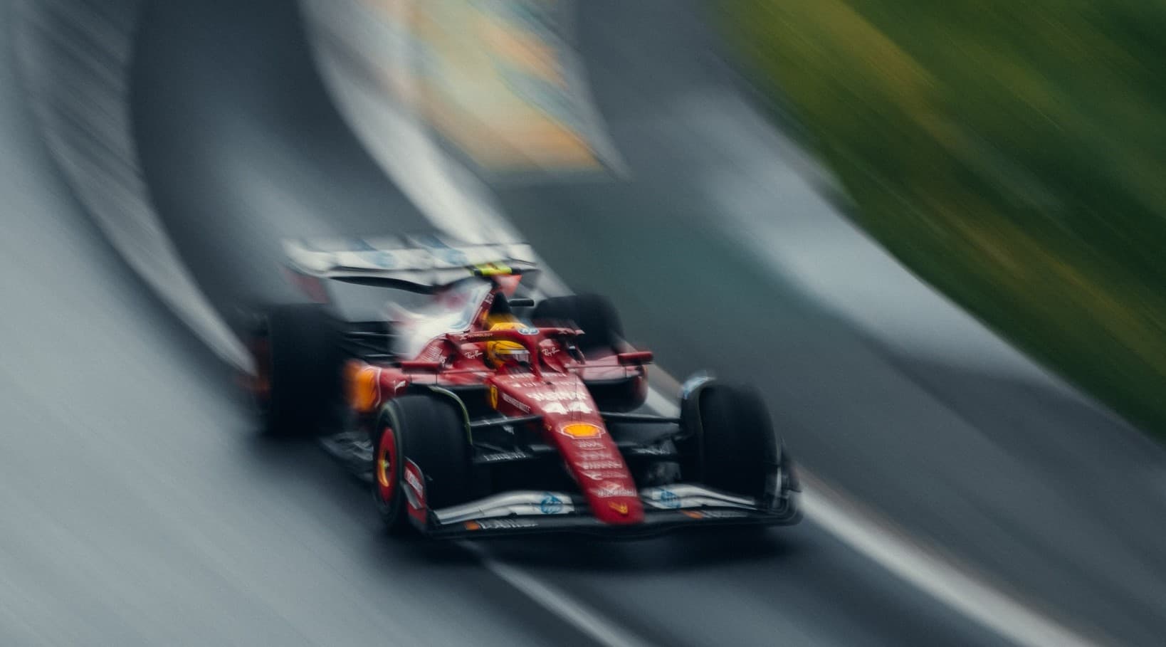 Forma-1 Kínai Nagydíj - Hamilton nyerte a sanghaji sprintfutamot