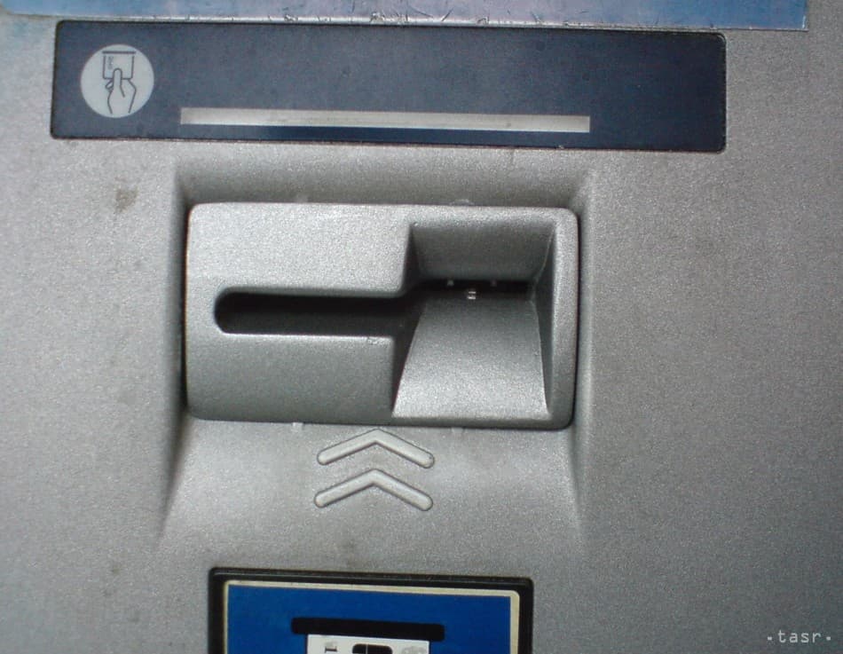 Kiderült, miért nem vehetünk ki csak 5 eurót a legtöbb bankautomatából