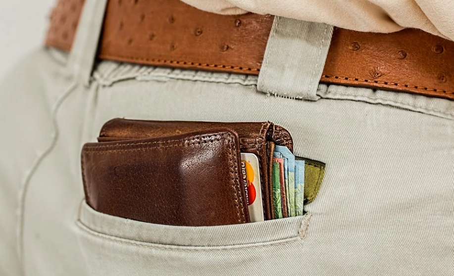 Vigyázat: bevonnak bizonyos bankjegyeket a szomszédunknál, ellenőrizze, hogy van-e a pénztárcájában!