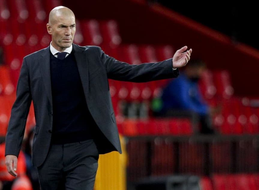 Zidane visszatérne az edzősködéshez