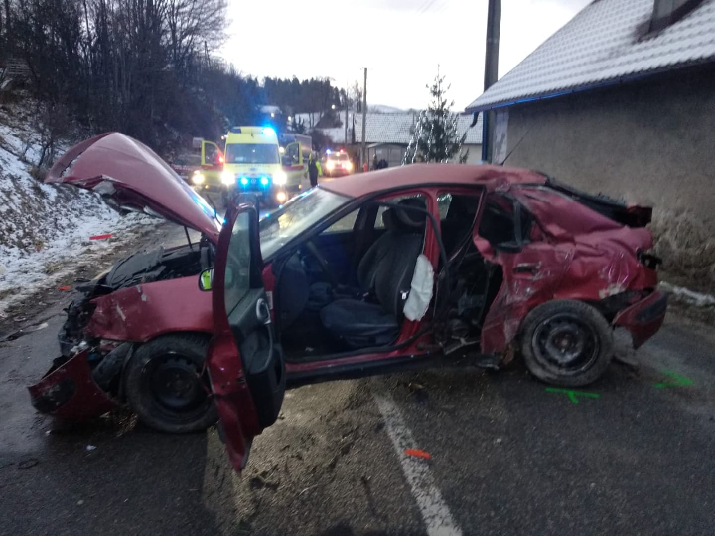 „Kiáltottuk, hogy lassítson” – két fiatal halt meg a borzalmas balesetben, a 18 éves sofőr megdöbbentő kijelentést tett