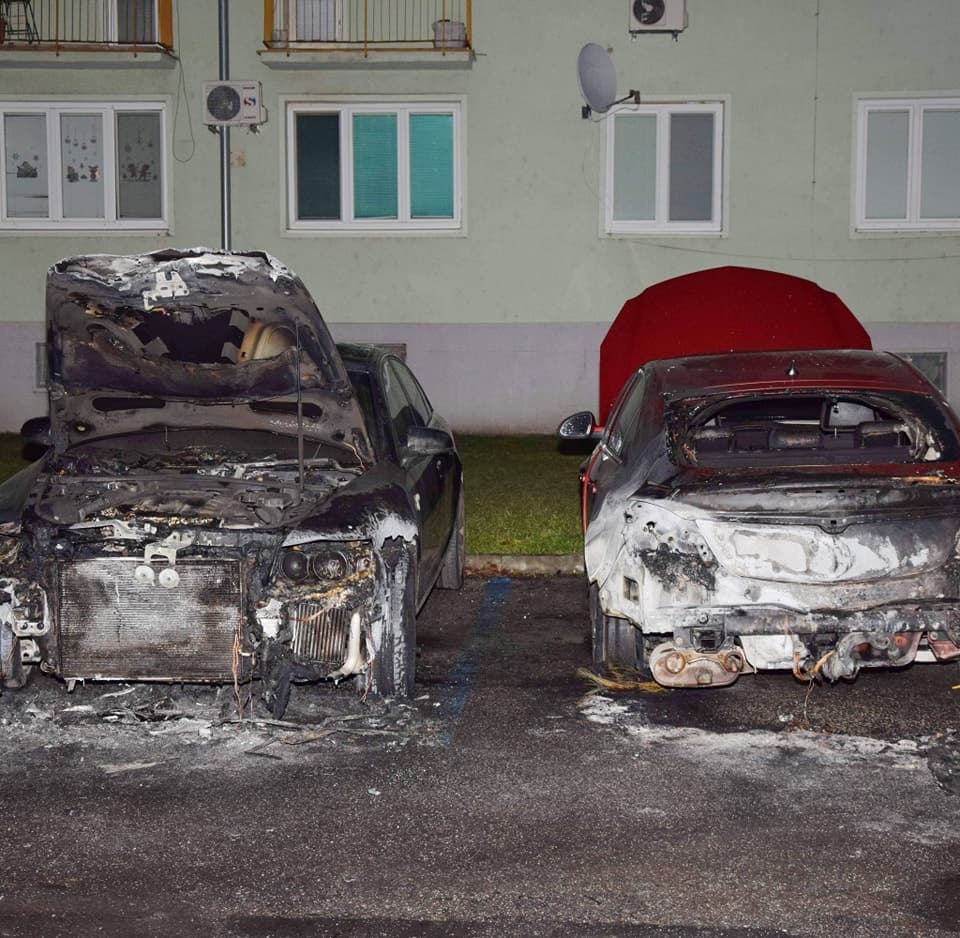 Rendőrkézen a dunaszerdahelyi autósok réme, aki több kocsit is felgyújtott a városban (FOTÓK)