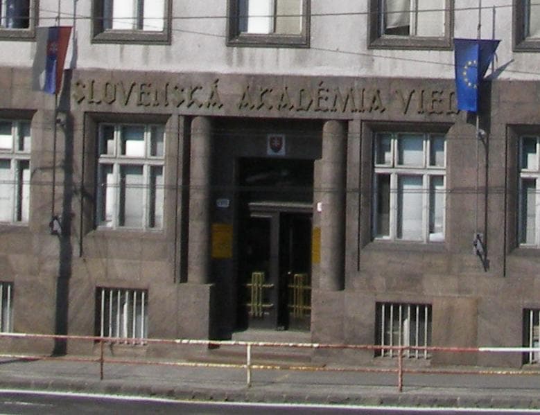 Dilettáns módon alakították át a Szlovák Tudományos Akadémiát