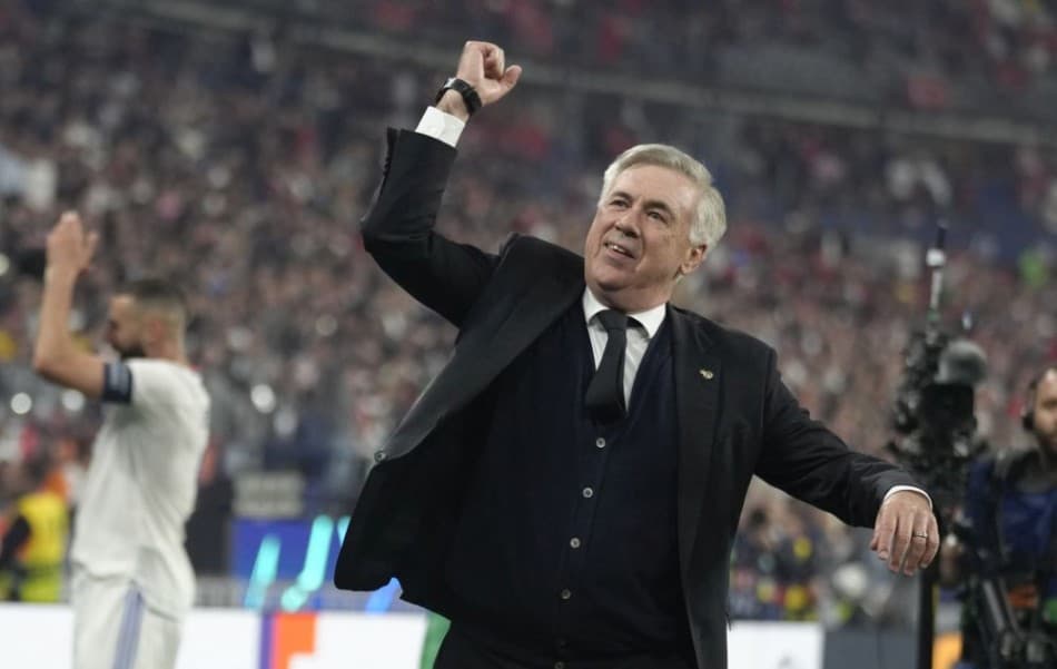 Ancelotti "nagyon motivált" Benzemát ígér 2023-ra