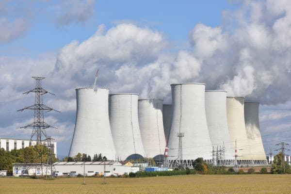 Szombaton véget ér egy korszak Németországban, leállítják az utolsó atomerőműveket is
