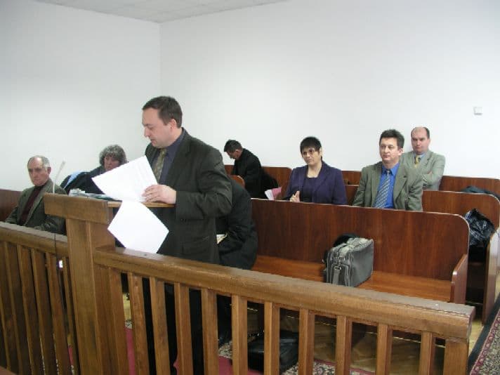 A Kaliňákról lekapcsolt ügyész mellett kiálló bíró maga is dolgozik a Fico-kormánynak