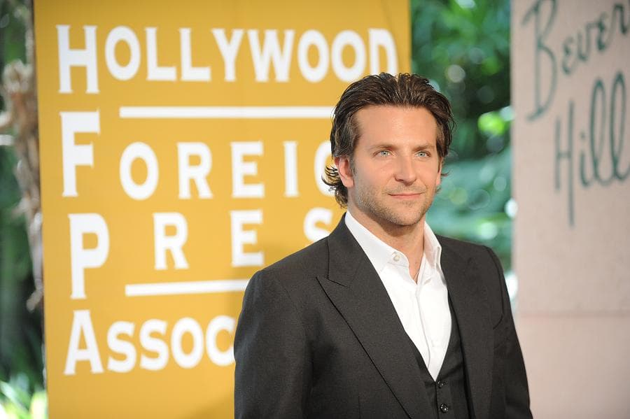 Az Iszlám Államról szóló minisorozatot készít Bradley Cooper az HBO-val