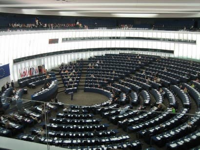 A kisebbségek jogait védő uniós szabályokat sürget az Európai Parlament
