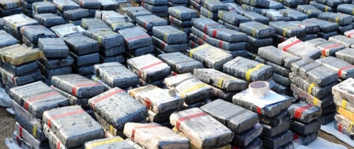 Egy tonnánál több kokaint foglaltak le a Szentpéterváron