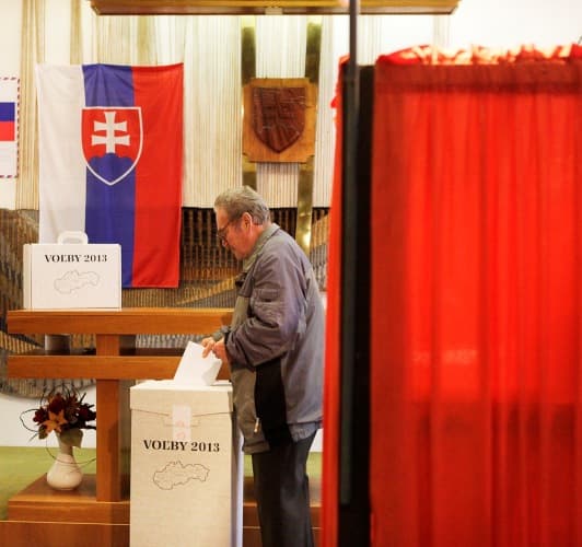A választók több mint fele elégedett az önkormányzati választások eredményével