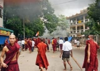 Mianmari puccs - A junta az egész internetet lezárta