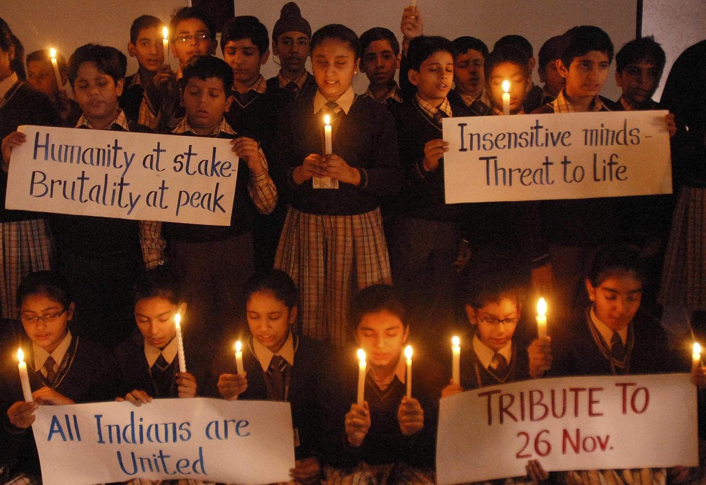 A mumbai terrortámadás második évfordulójára emlékezett India