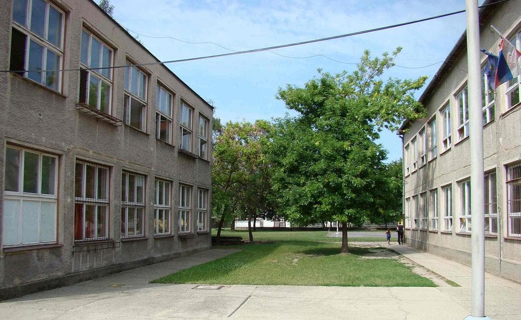 Munka utcai alapiskola: EU-s félmillió helyett hatvanezer a várostól