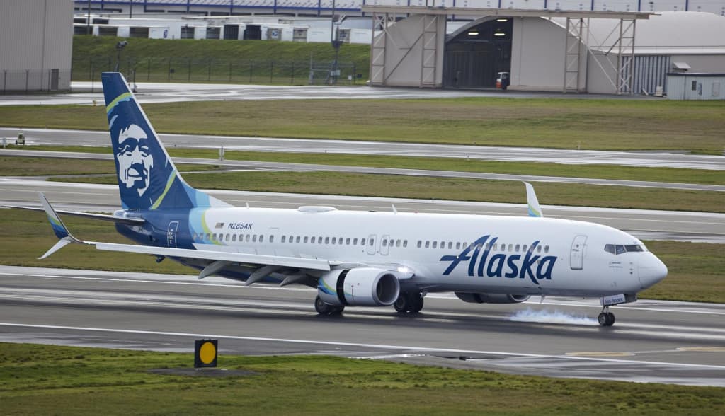 Egy ház udvarán landolt a kulcsfontosságú alkatrész, ami kiszakadt az Alaska Airlines 737 MAX repülőgépből