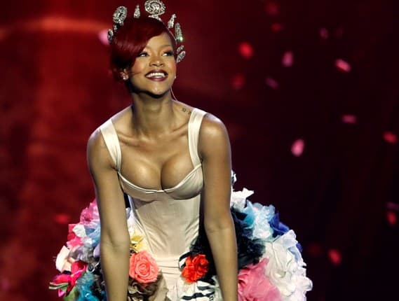 Rihanna nászajándéka Kate Perry-nek – egy tokiói nyaralás