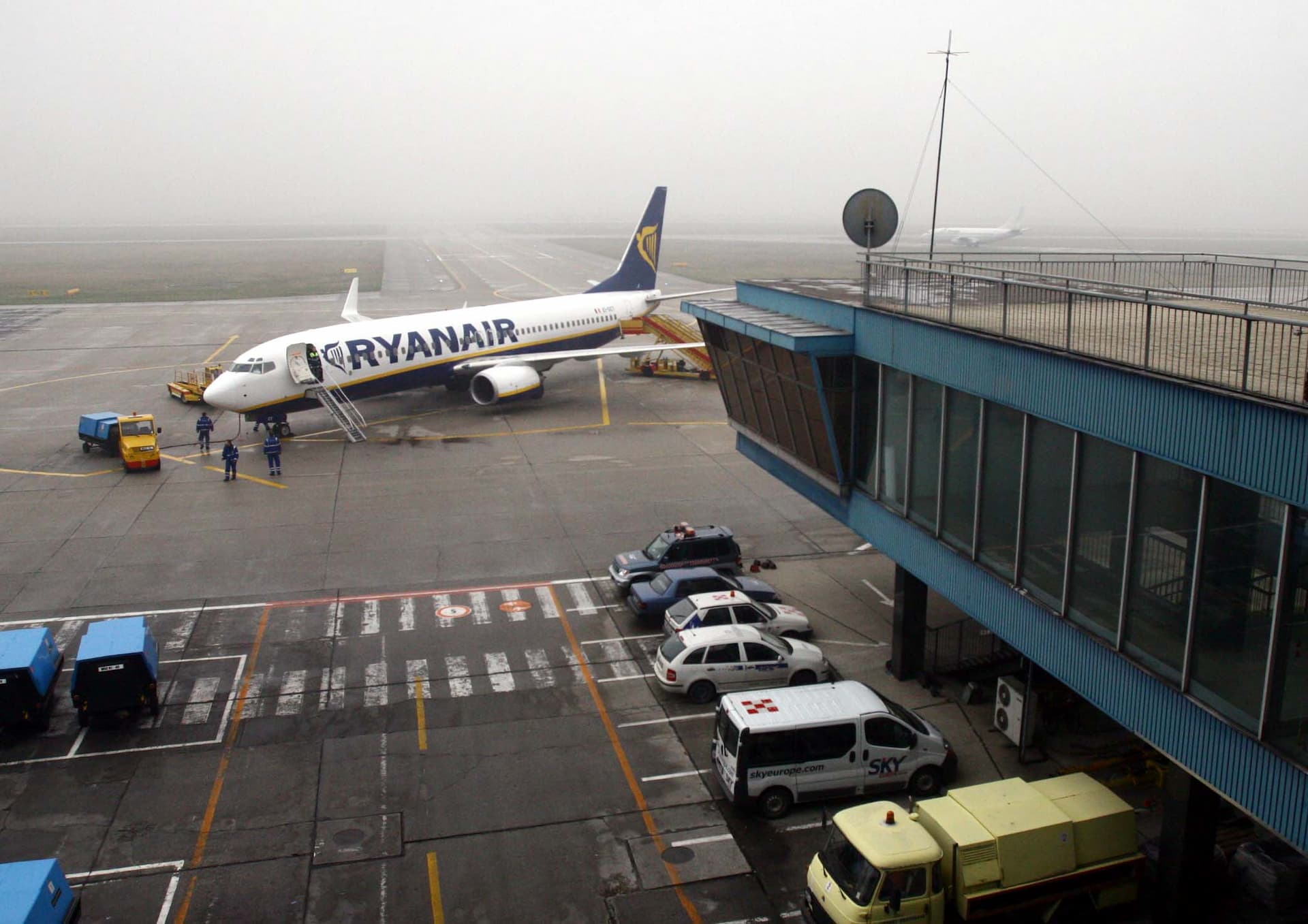 Sztrájk: A jövő héten hatszáz járatot töröl a Ryanair