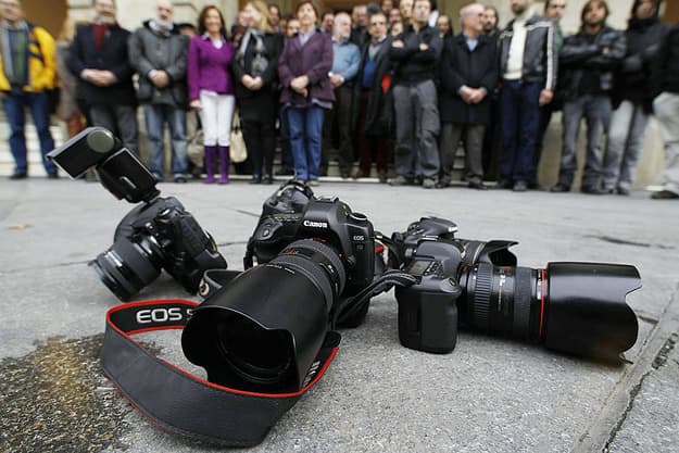 Száztizenöt újságíró vesztette életét hivatásával összefüggésben 2015-ben