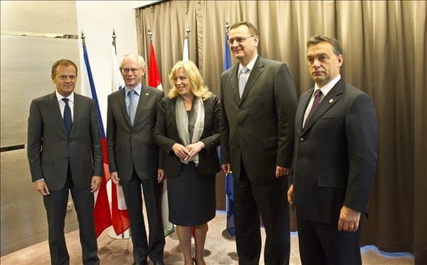 A V4-ek külügyminiszterei nyilatkozatot adtak ki az EU bővítéséről