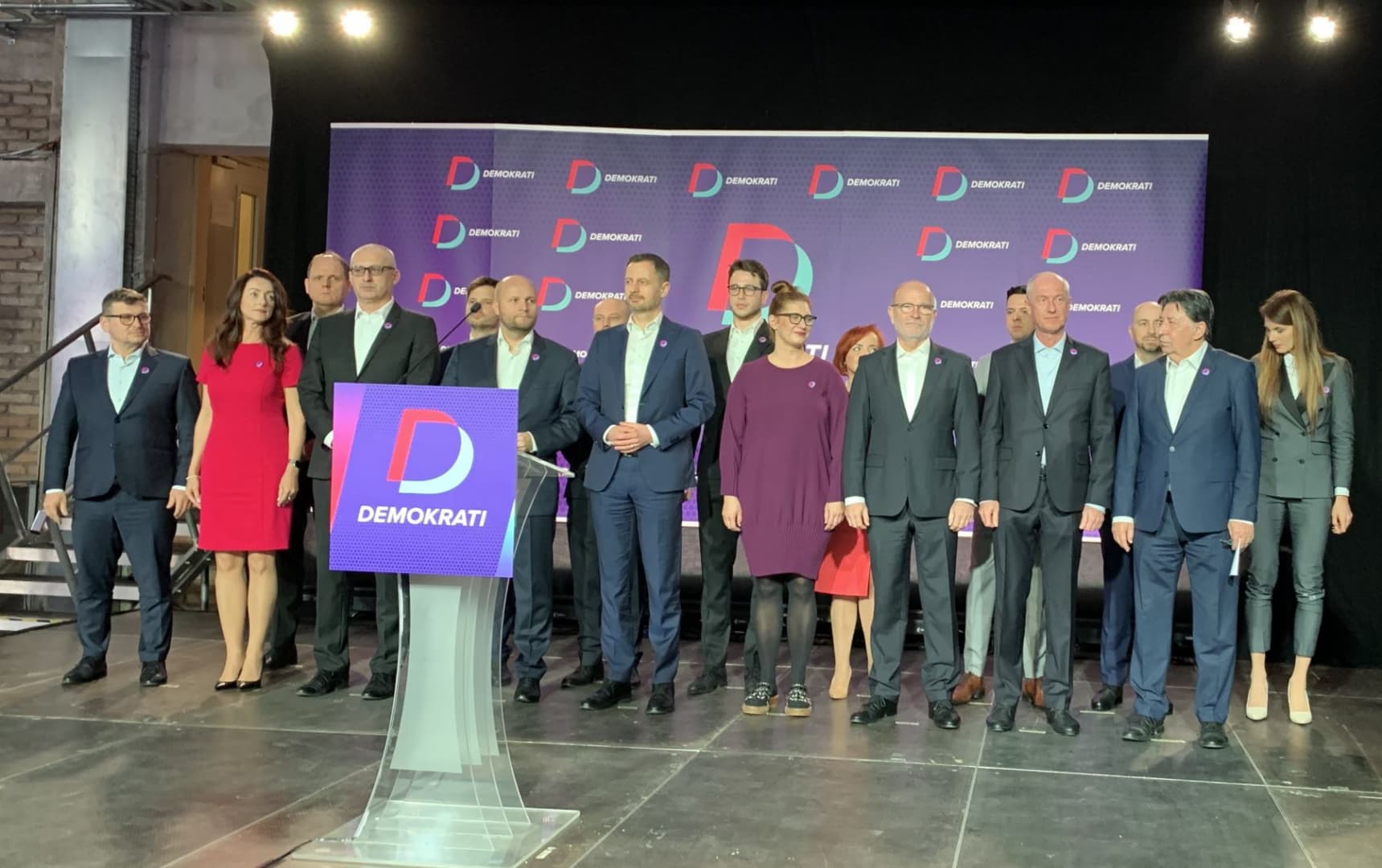 Demokraták lesz Heger és Kollár pártjának új neve, több miniszter is csatlakozott hozzájuk