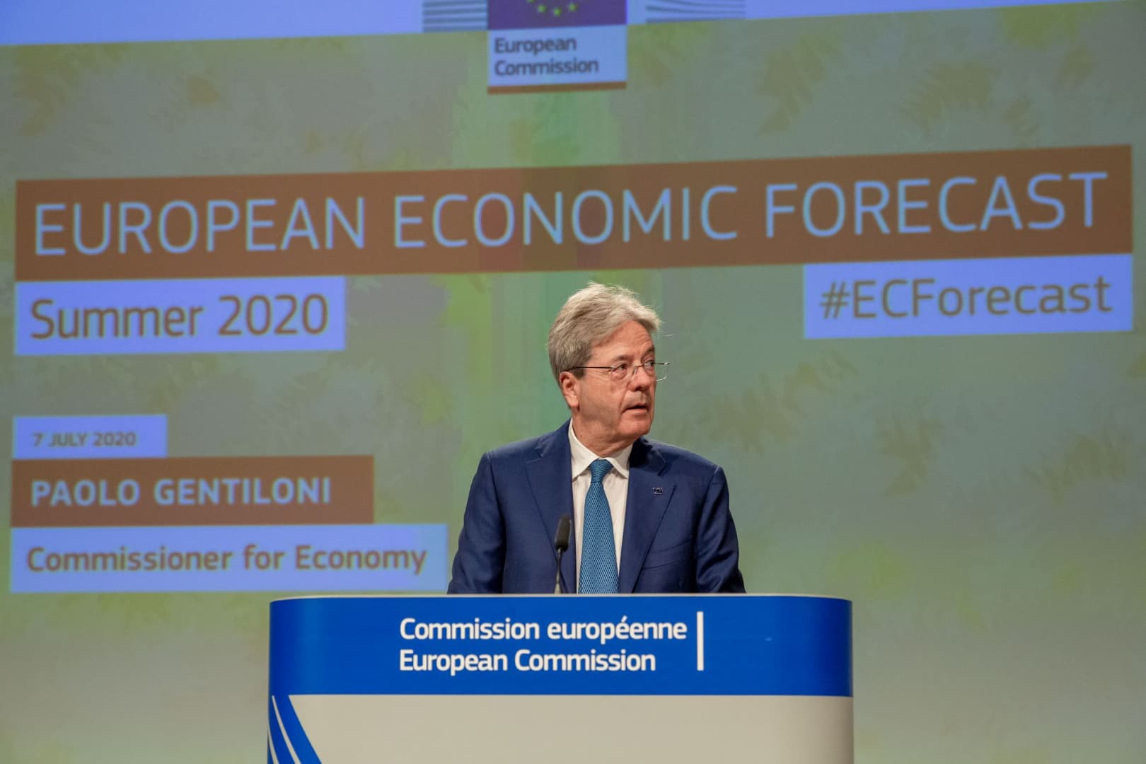 A vártnál is nagyobbat zuhan az Európai Unió gazdasága - itt van az Európai Bizottság nyári előrejelzése