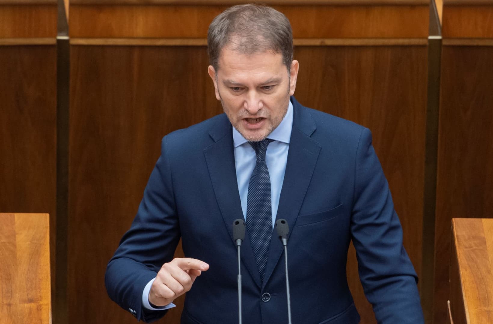 Matovič nem bírta befejezni időben a „védőbeszédét”, a leváltásáról várhatóan csak este szavaz a parlament