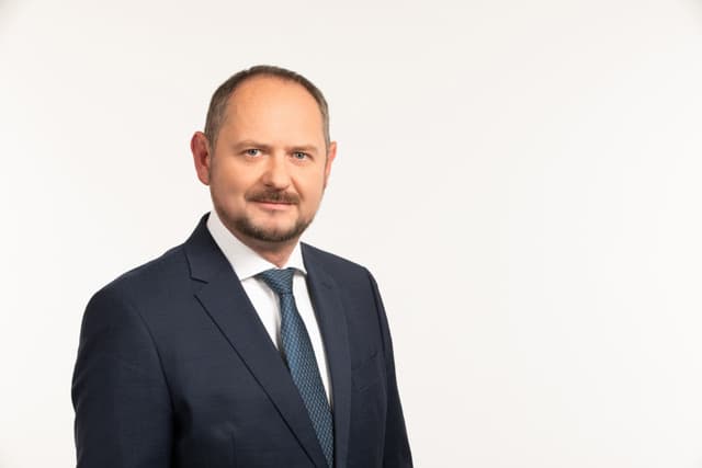 Simon Zsoltot a Magyar Fórum elnökét kérdeztük: Bugár nélkül?