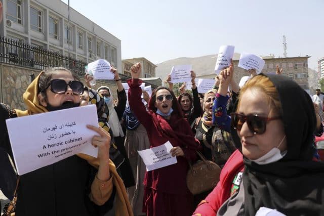 Kabulban erőszakba fulladt egy nők jogaiért tartott tüntetés