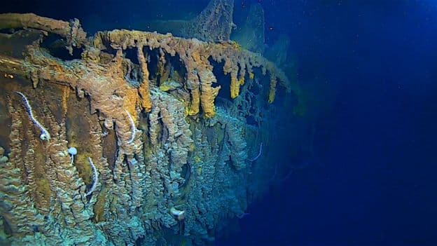 Így néz ki az Atlanti-óceán mélyén nyugvó Titanic roncsa a katasztrófa után 107 évvel (VIDEÓ)