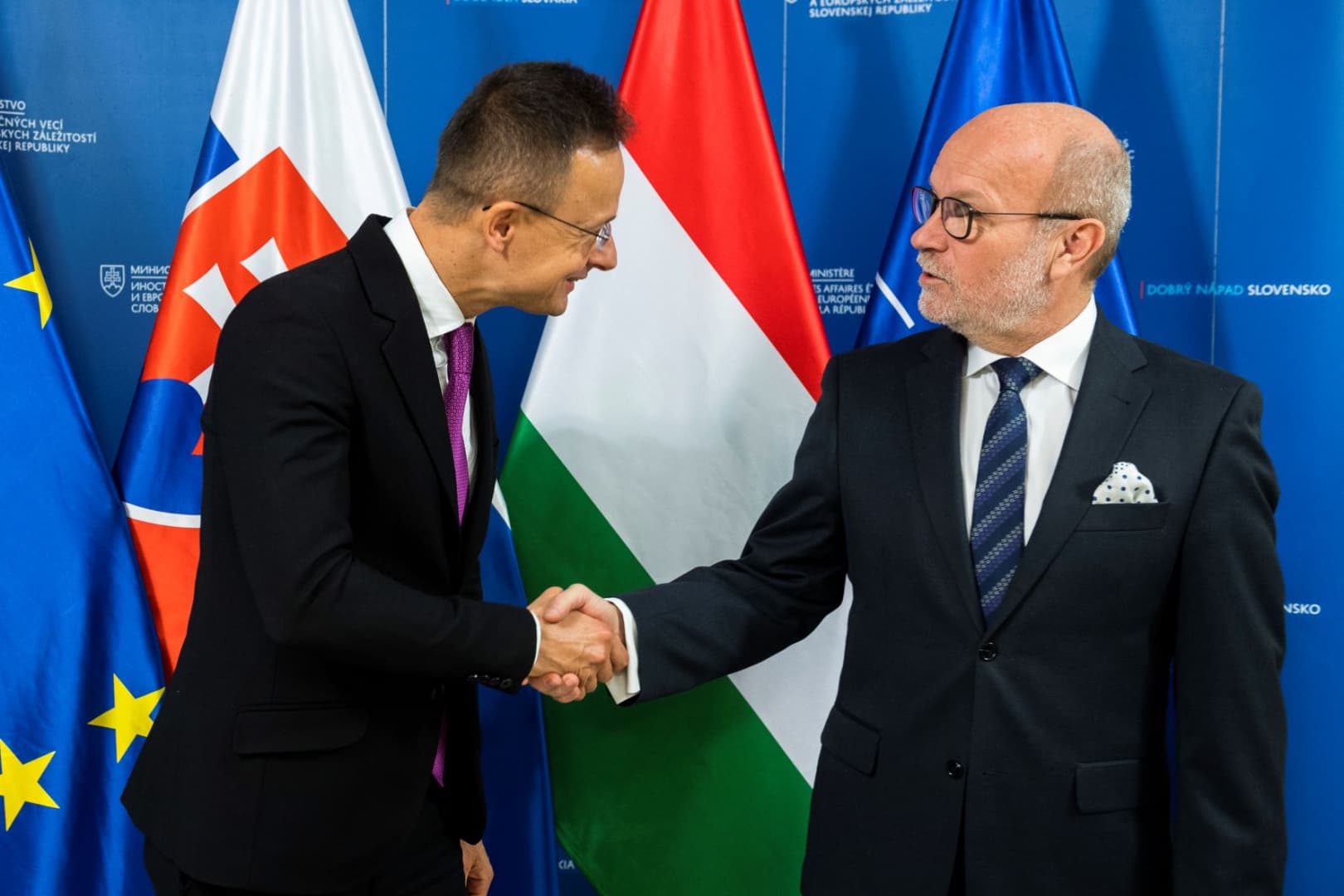 A magyar külügy behívatta a szlovák nagykövetet, Káčer inkább meghallgatta az „Ördög lépcsőjét”