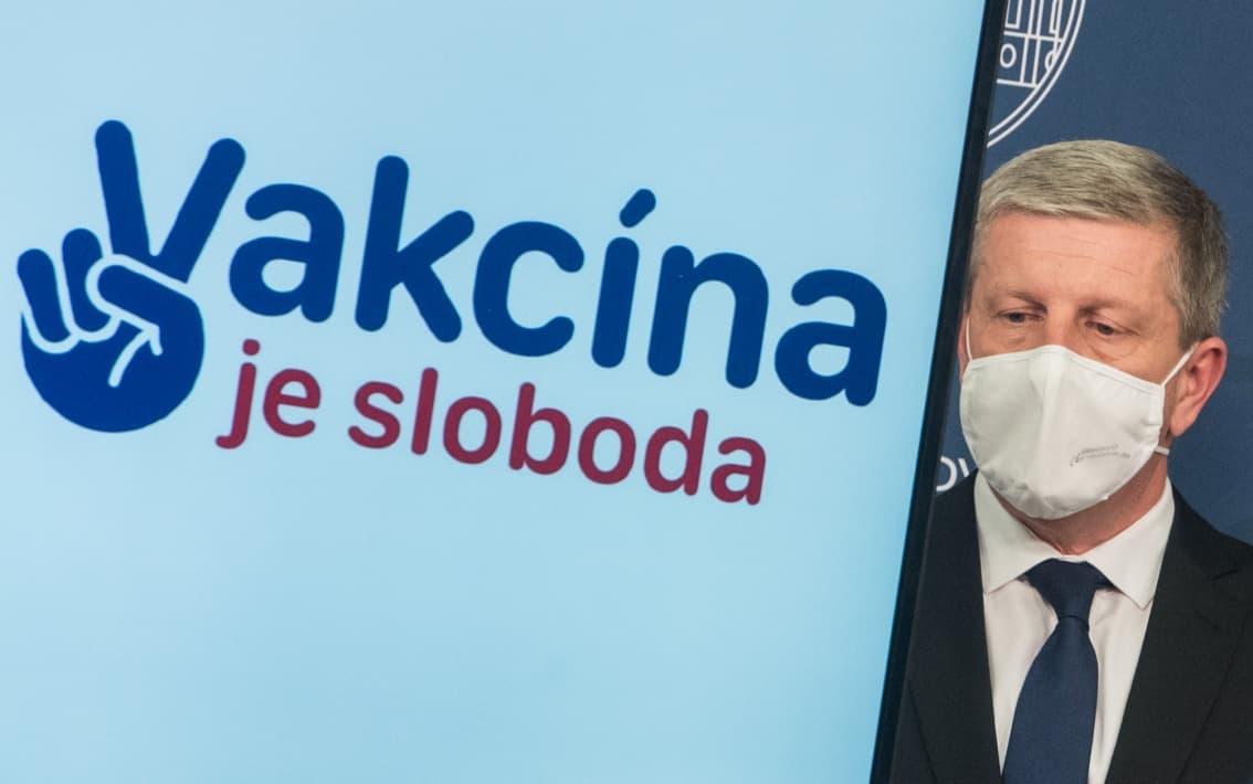 Nincs akadálya annak, hogy Szlovákiában két különböző vakcinát kombináljanak