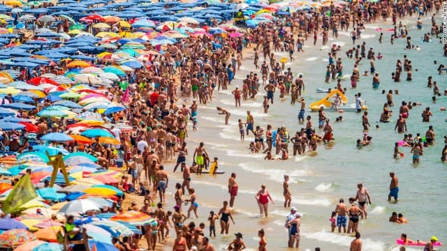 Sosem járt még annyi turista Spanyolországban, mint 2016-ban